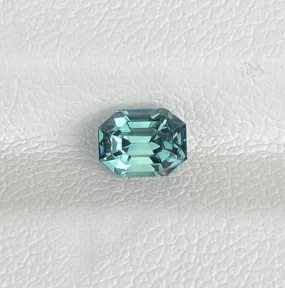 0.93 crt Teal Sapphire/ / Green sapphire/ bi colour Sapphire/ parti sapphire/ Engagement Ring/ Montana sapphire/ Australian sapphire
