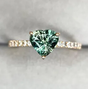 18k/ Teal Sapphire ring/ Green sapphire ring/ blue green sapphire ring