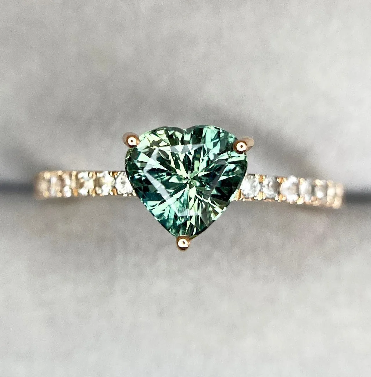 18k/ Teal Sapphire ring/ Green sapphire ring/ blue green sapphire ring