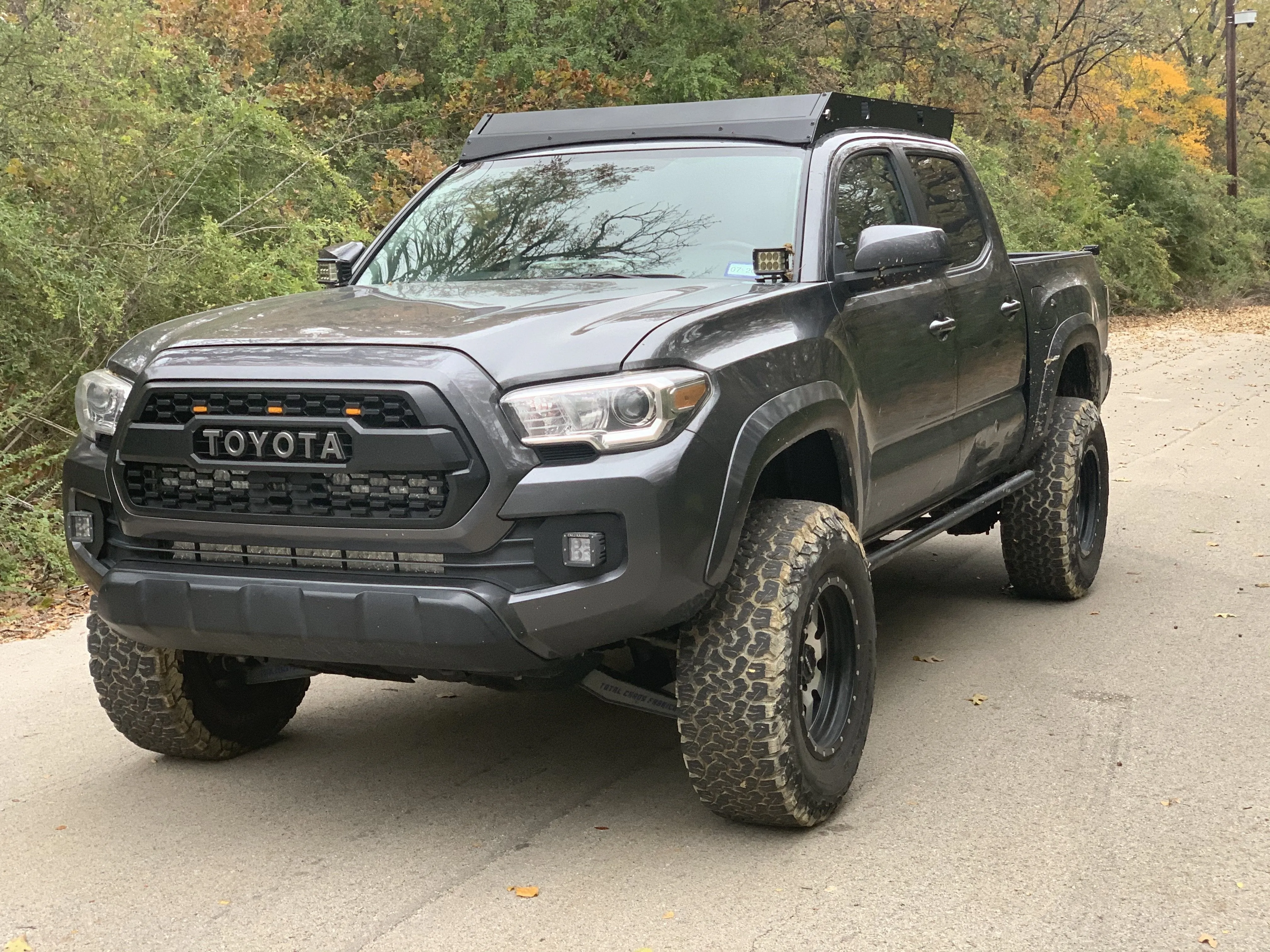2005-2023 TOYOTA TACOMA PREMIUM ROOF RACK BY CALI RAISED LED