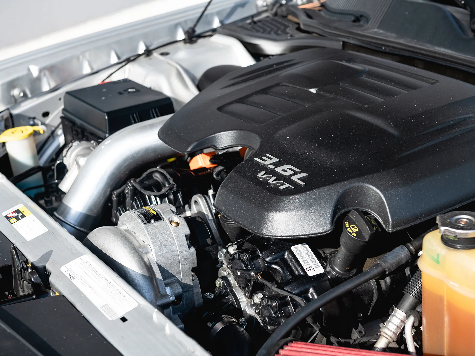 2011 - 2014 Dodge Challenger 3.6L V6 Supercharger Kit