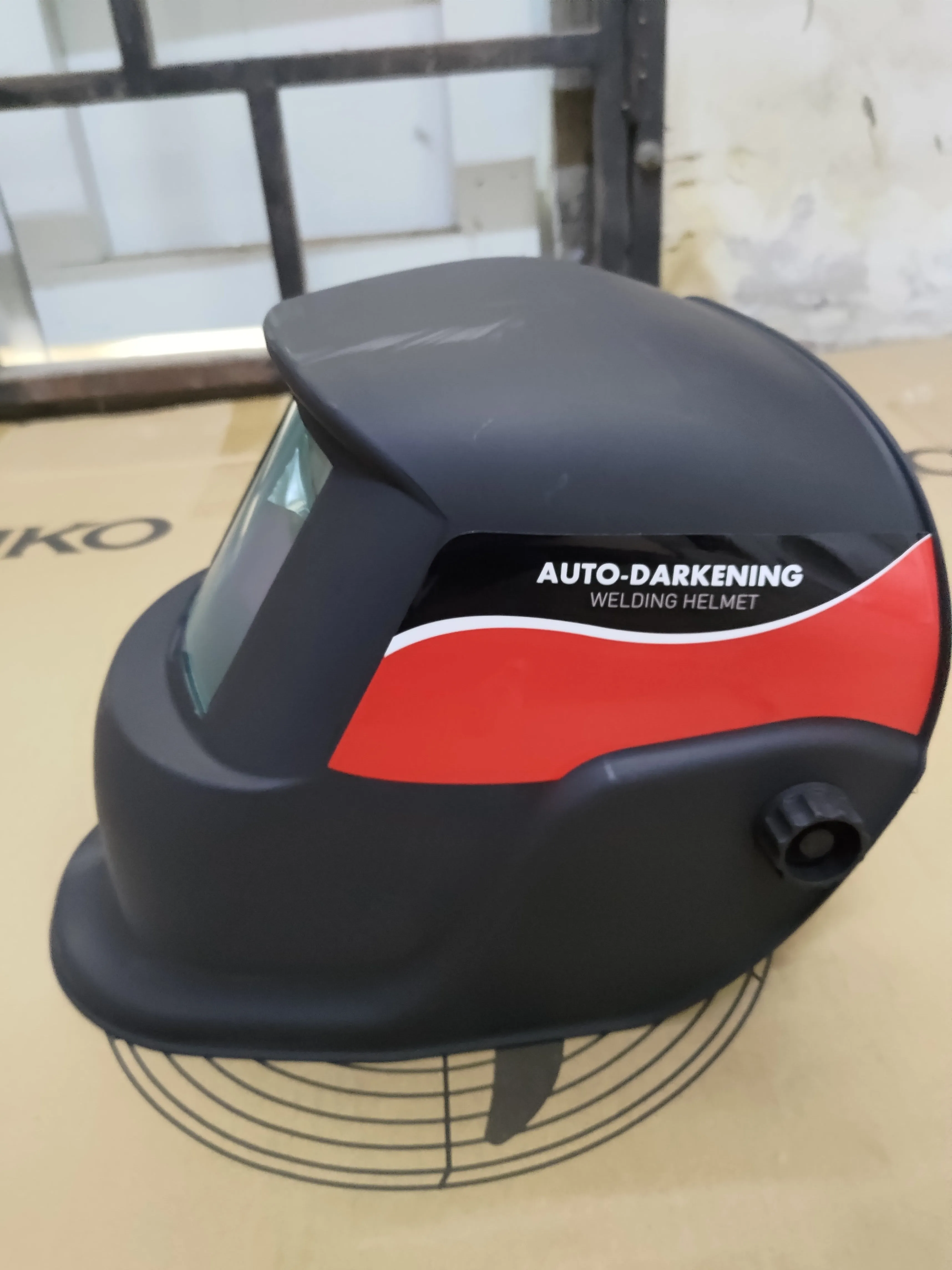 AIKO Auto Darkening Welding Head Shield | Model : HS2-WH4000