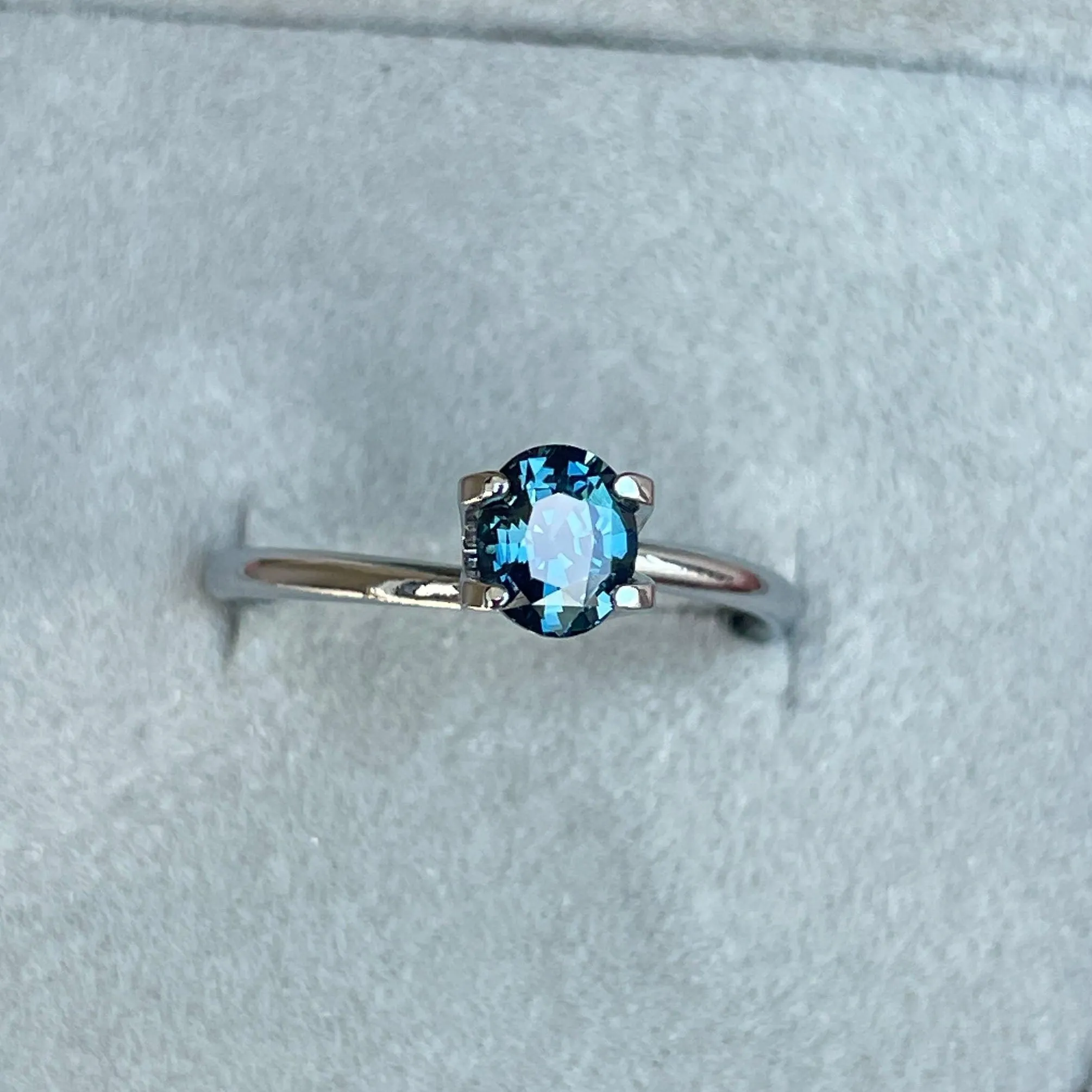 Captivating Teal sapphire Oval cut teal sapphire, 0.93 crt Sardinia teal sapphire. Loose stone for ring making