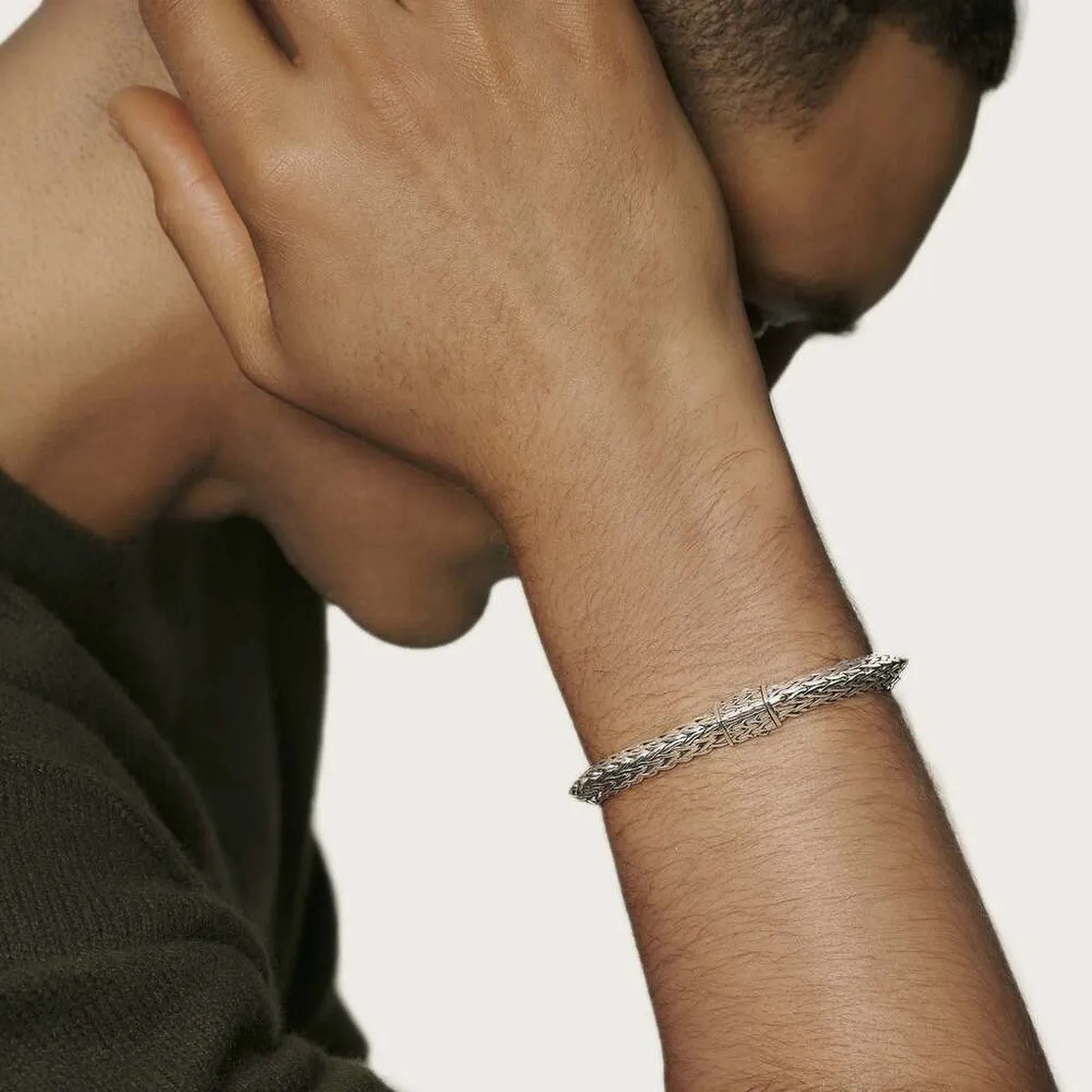 Classic Chain Mens Tiga Bracelet - BM90506