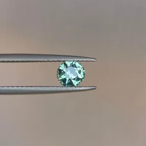 Green sapphire 0.89 crt