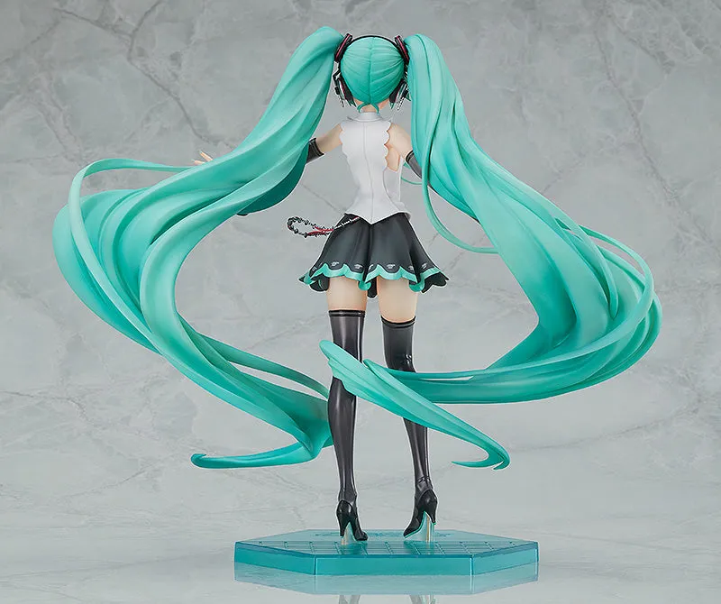 Hatsune Miku NT 1/8 Scale Figure