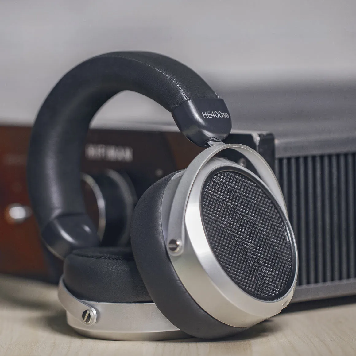 HiFiMAN - HE400se