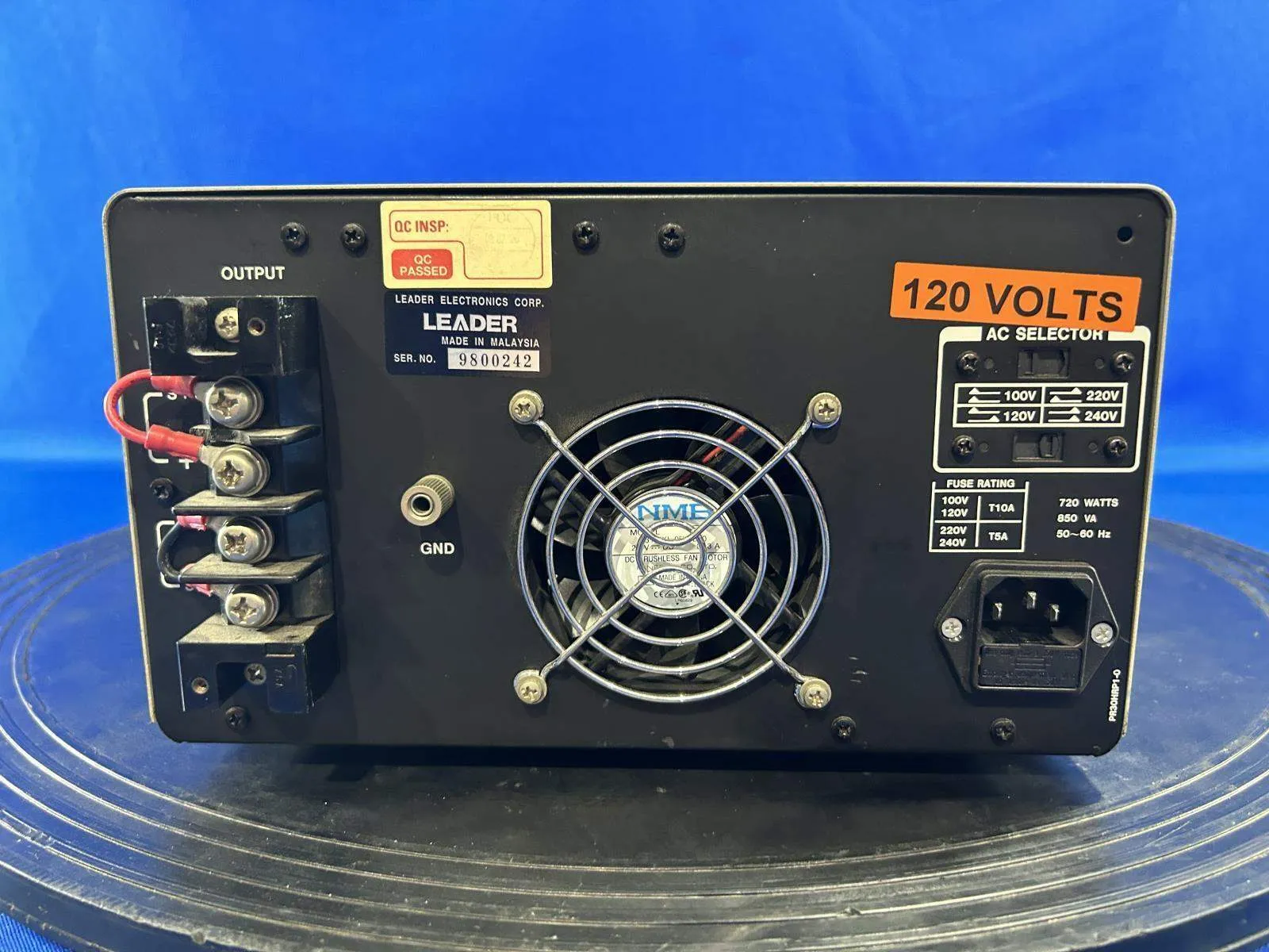 Leader 718-20D DC Power Supply
