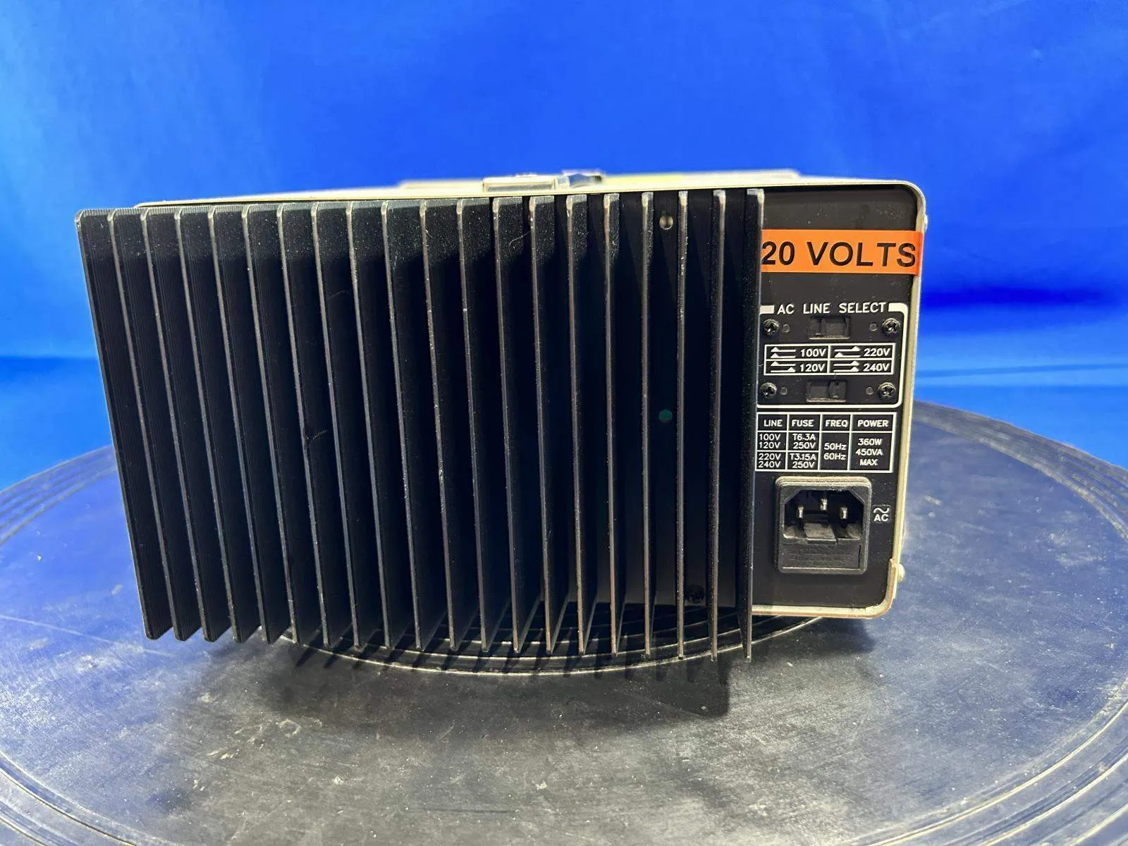 Leader 760-3D DC Power Supply