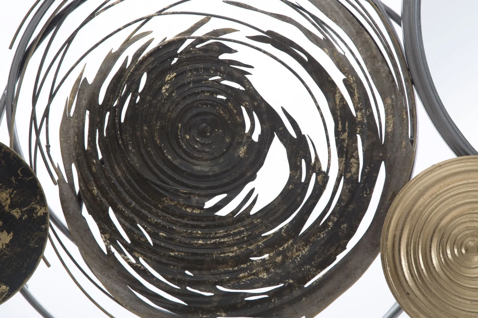 Metallic & Glass Circle Wall decor