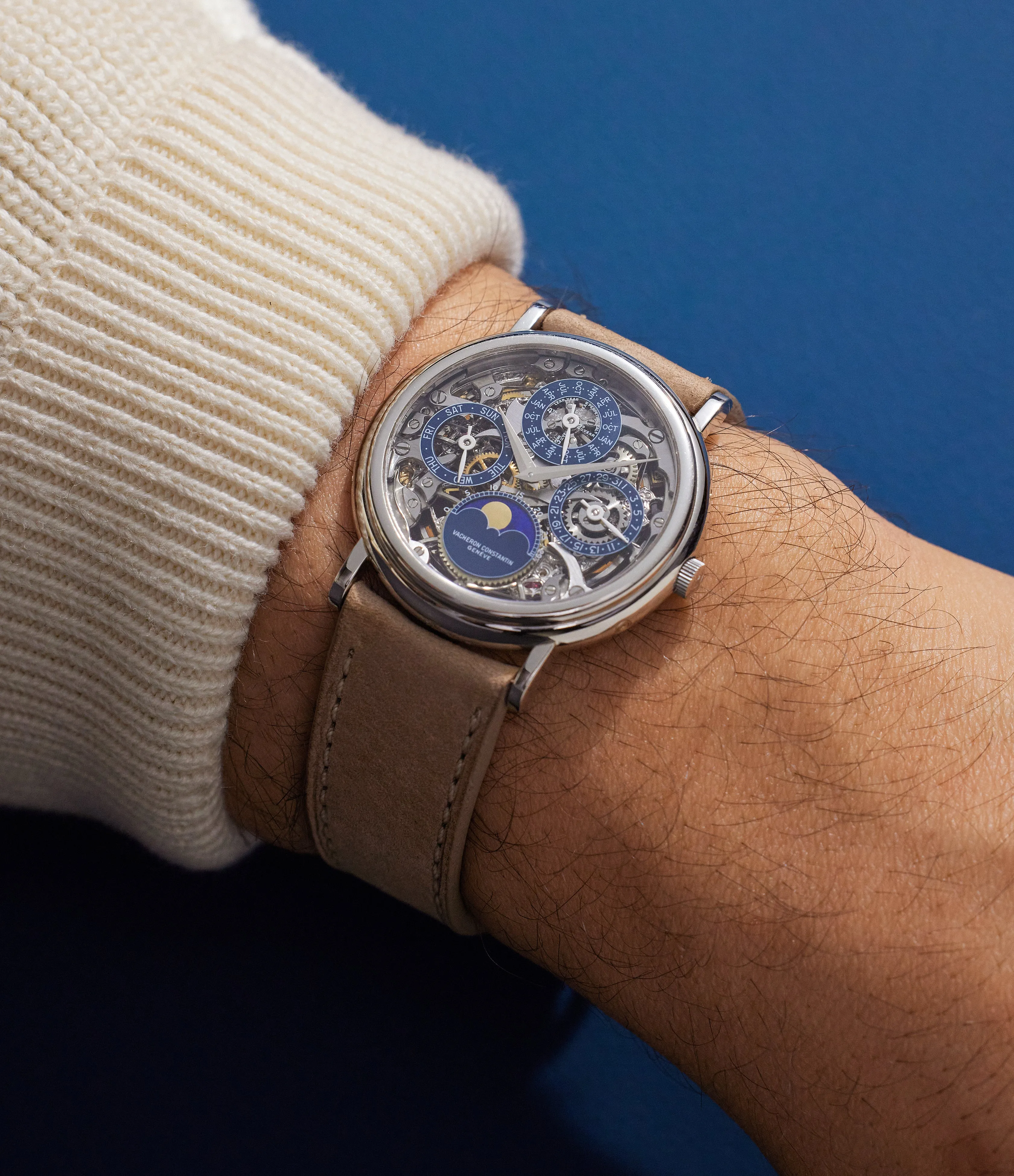 Perpetual Calendar | 43032P | Platinum