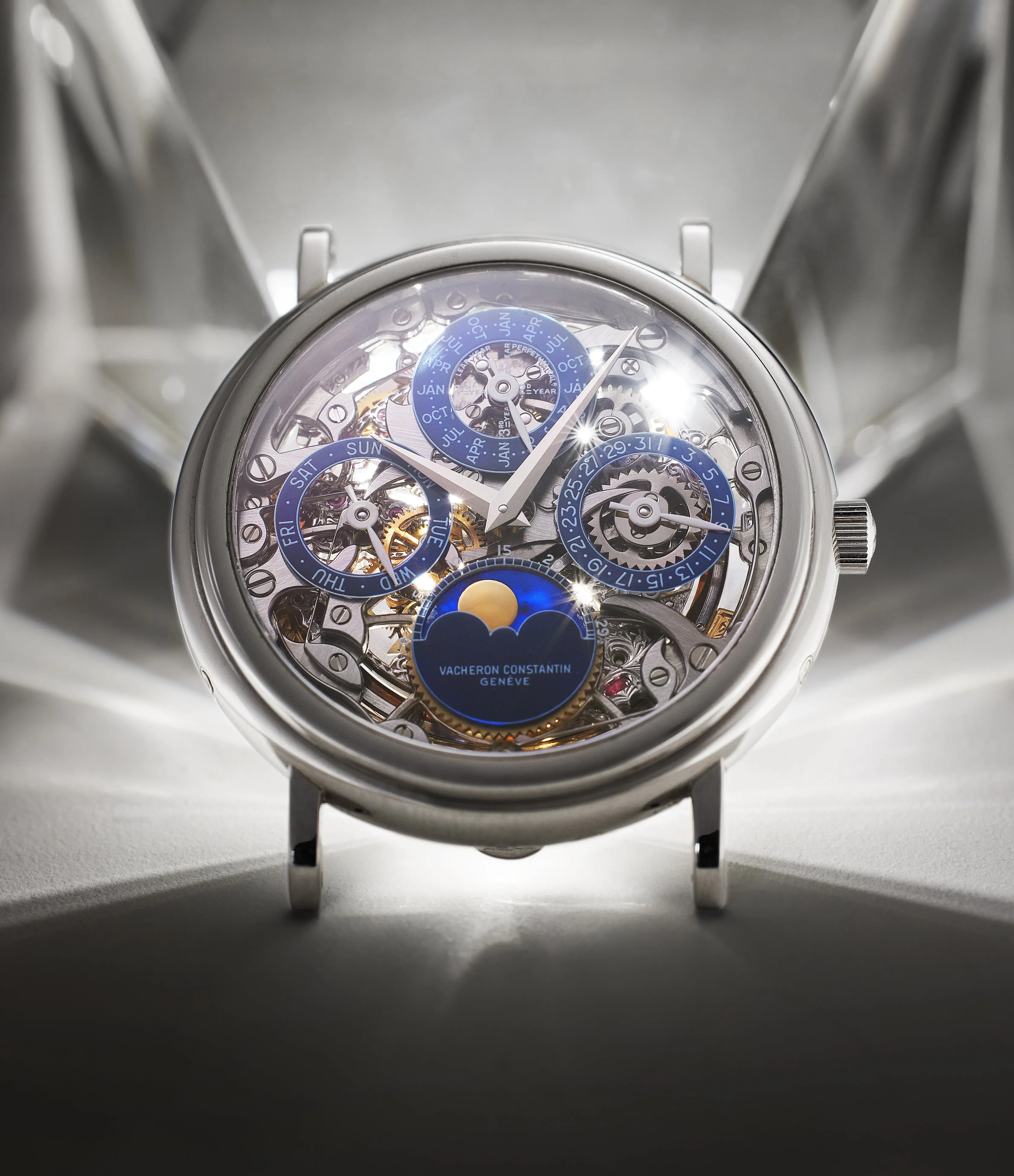 Perpetual Calendar | 43032P | Platinum