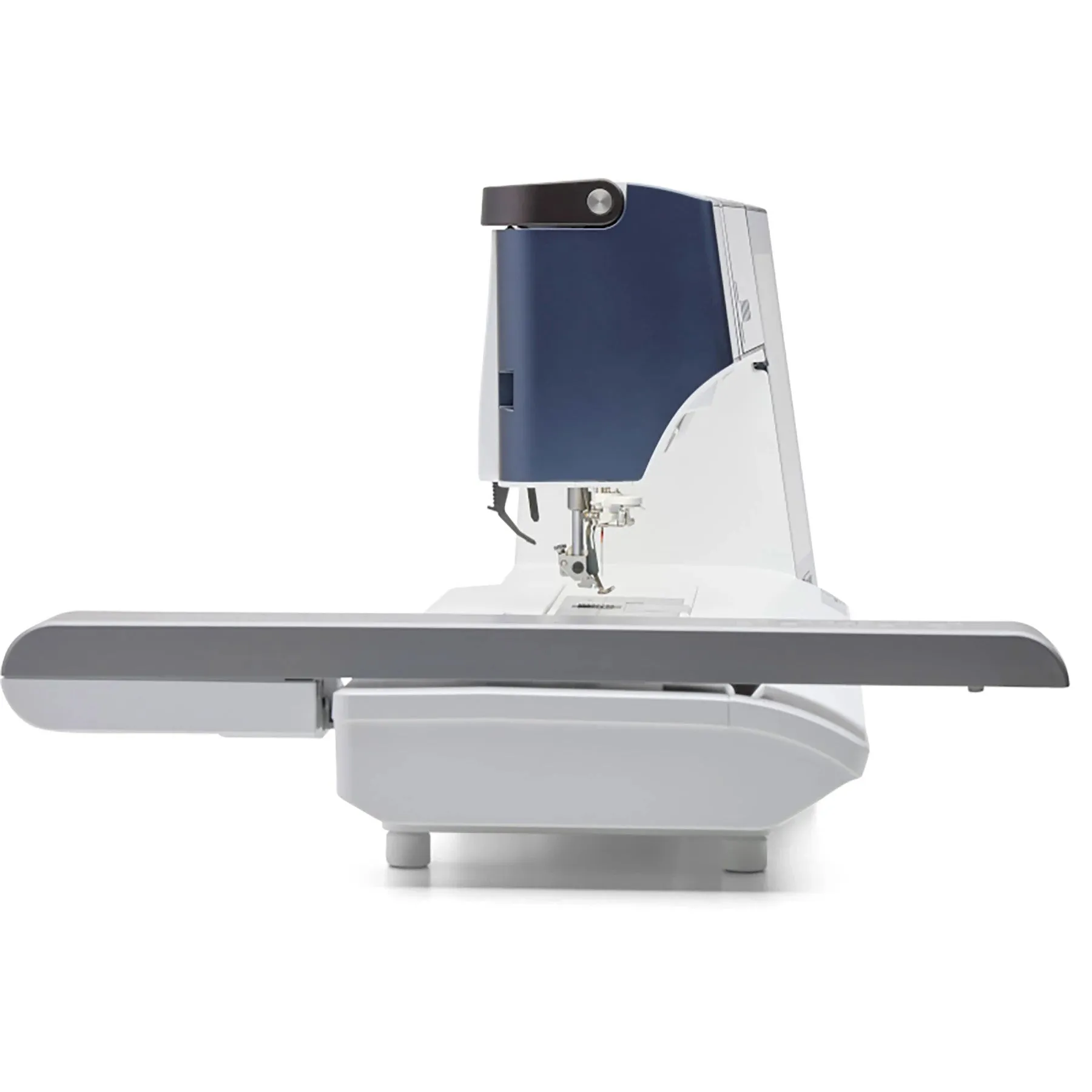 PFAFF® creative performance™ 950 Sewing & Embroidery Machine