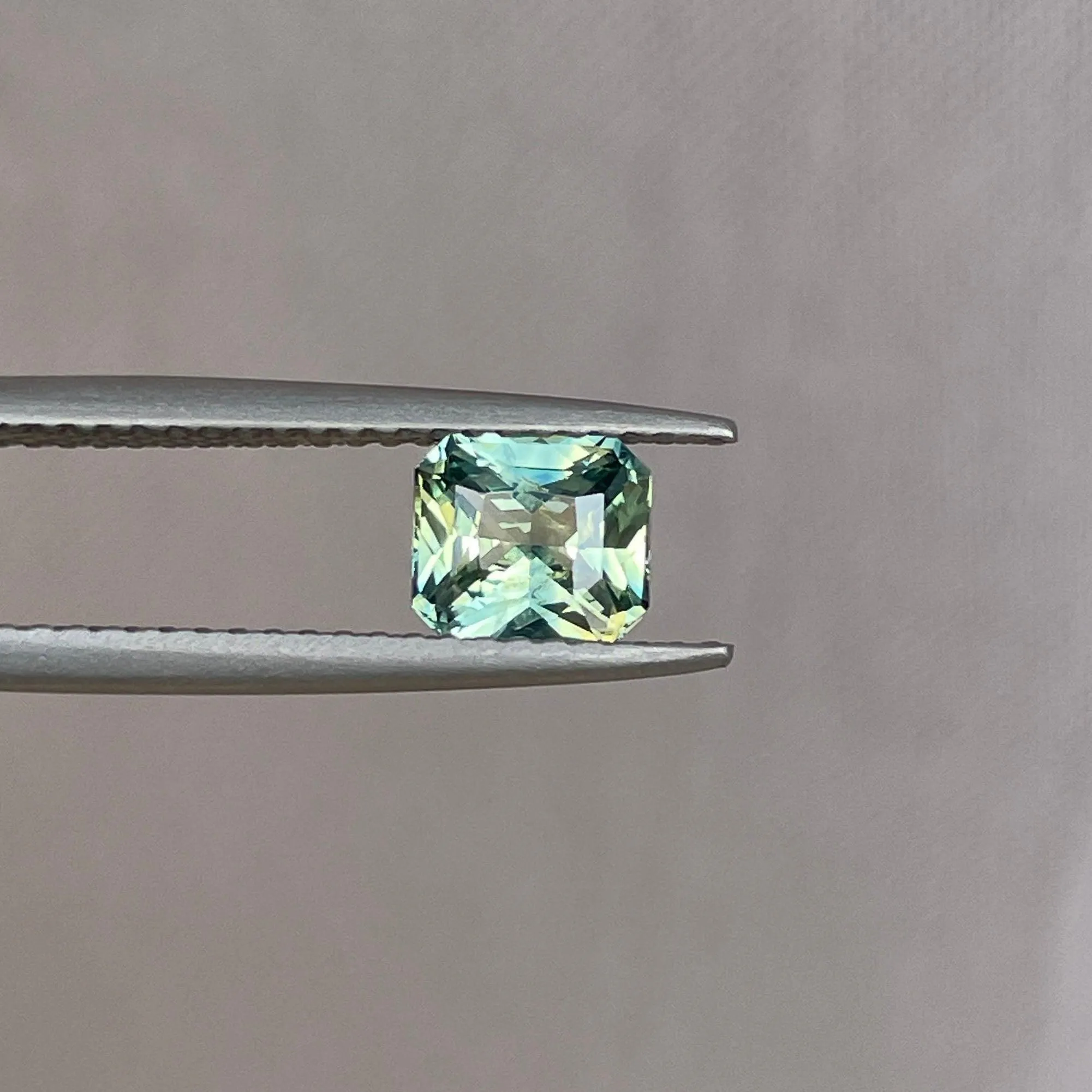 Radiant cut Greenish blue sapphire, 1.00 crt.