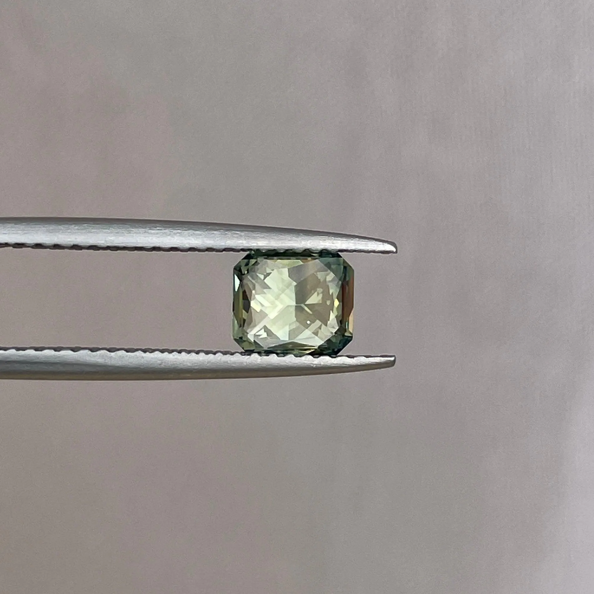 Radiant cut Greenish blue sapphire, 1.00 crt.