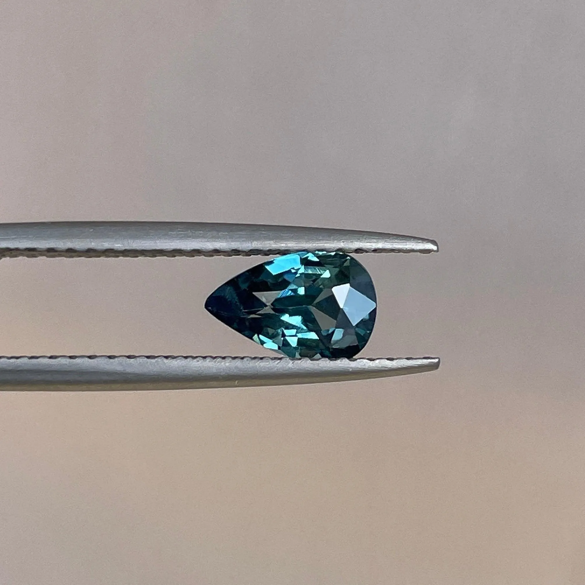 Teal sapphire Pear cut, 0.93 crt