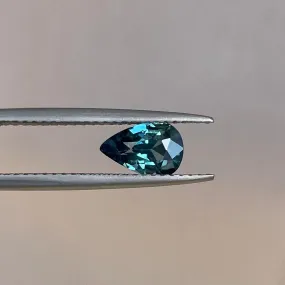 Teal sapphire Pear cut, 0.93 crt