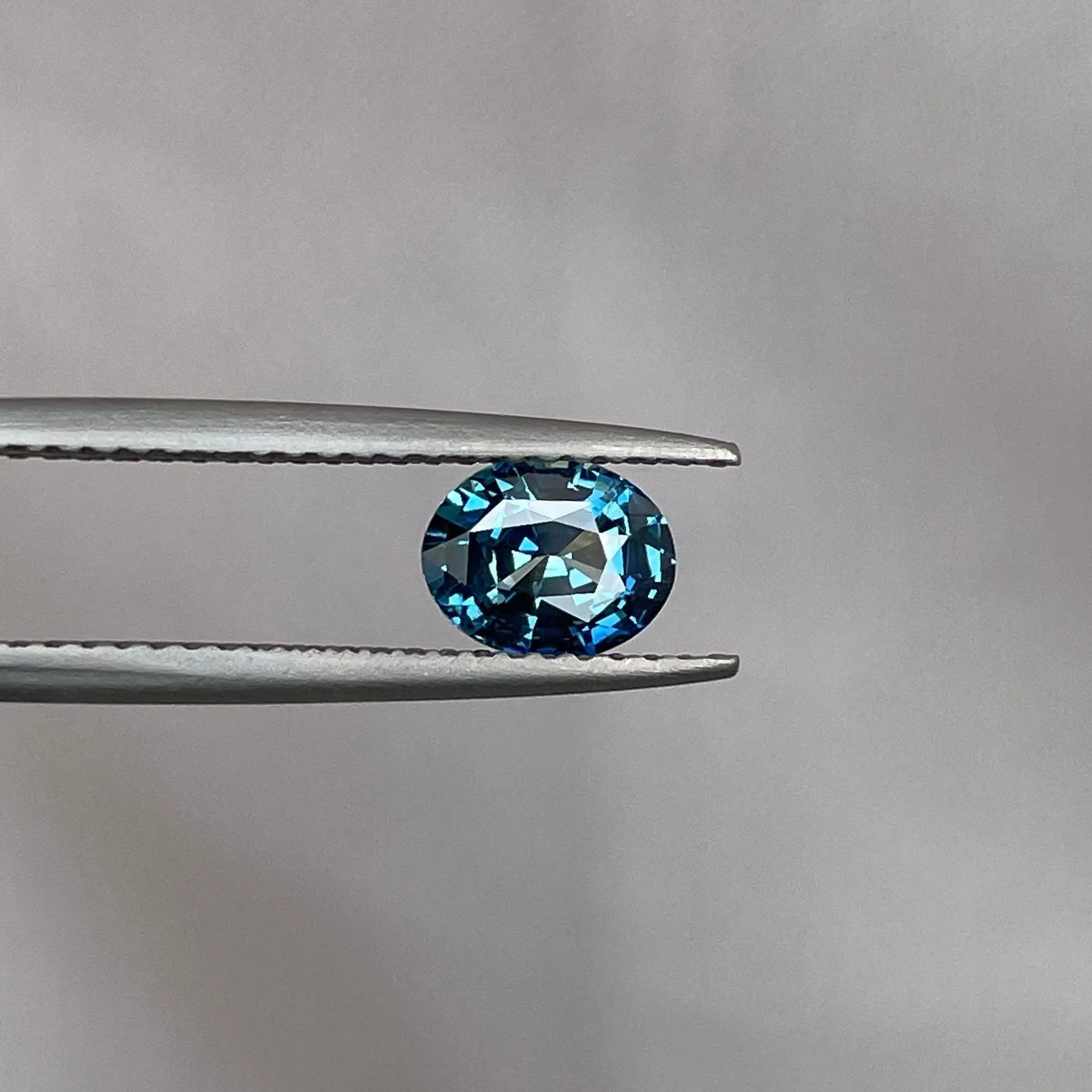 Teal sapphire stone, 1.05 crt swiss alps Natural teal sapphire. Beautiful loose Gemstone for Ring Making