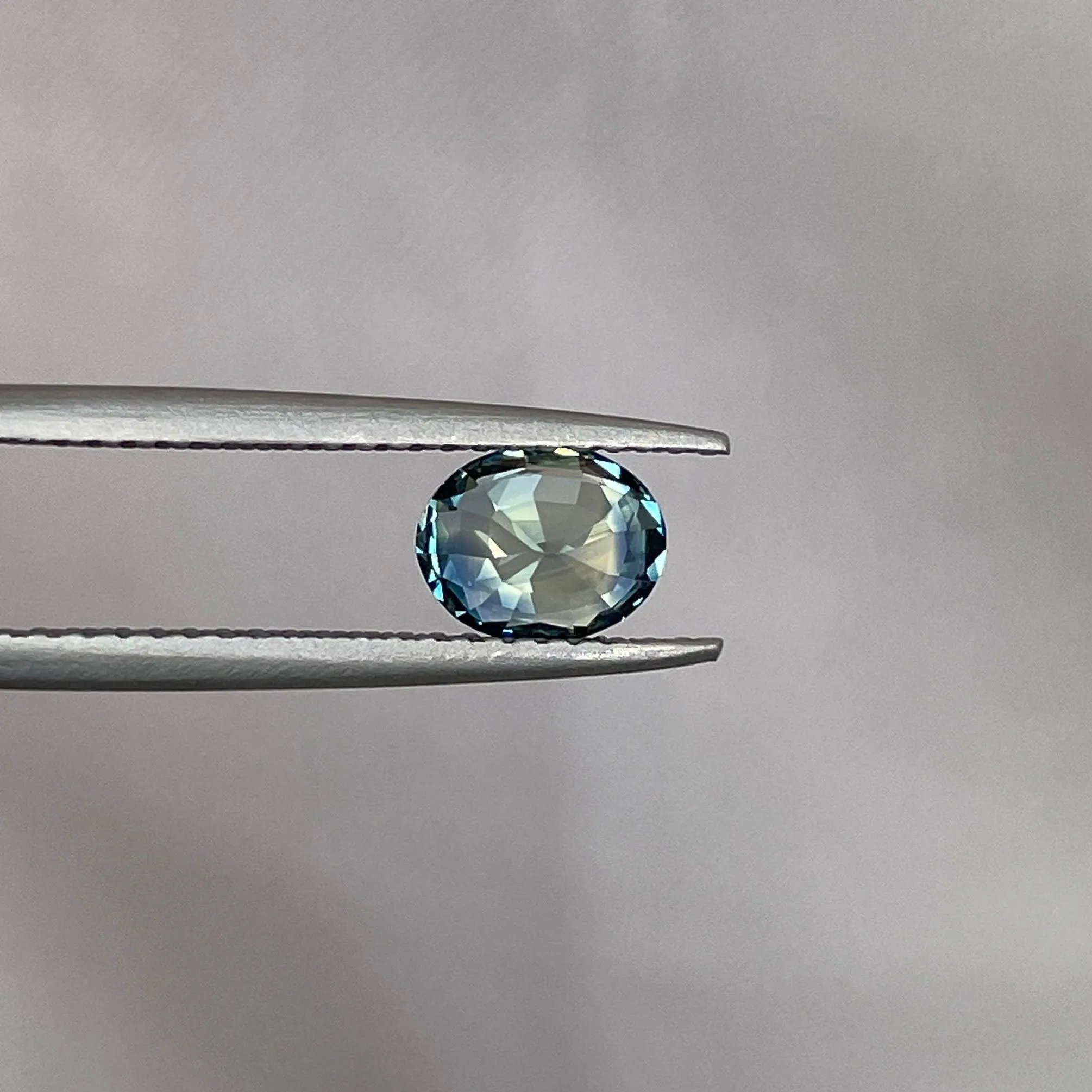 Teal sapphire stone, 1.05 crt swiss alps Natural teal sapphire. Beautiful loose Gemstone for Ring Making