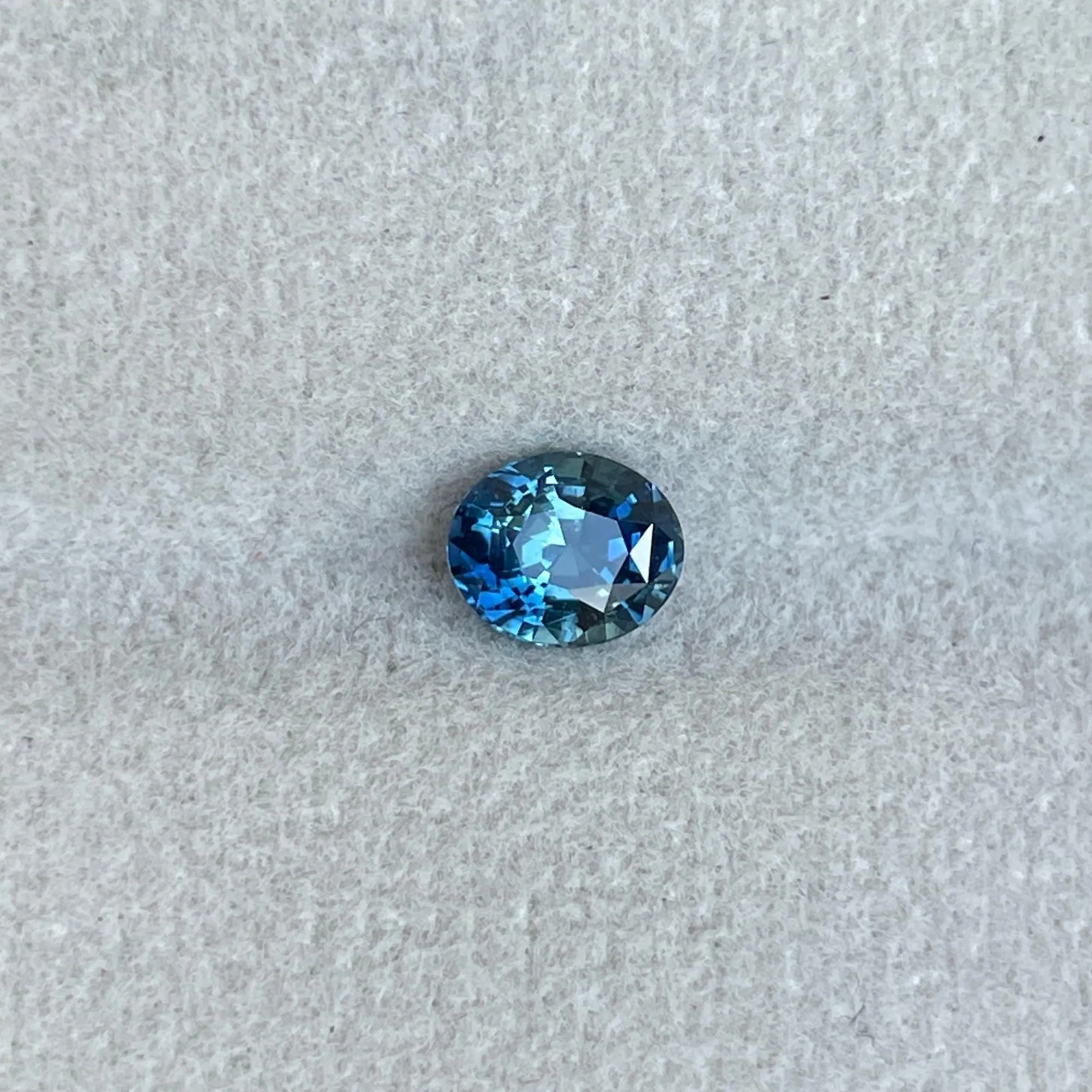 Teal sapphire stone, porto, portugal sapphire 1.08 crt teal sapphire. Earth mined sapphire