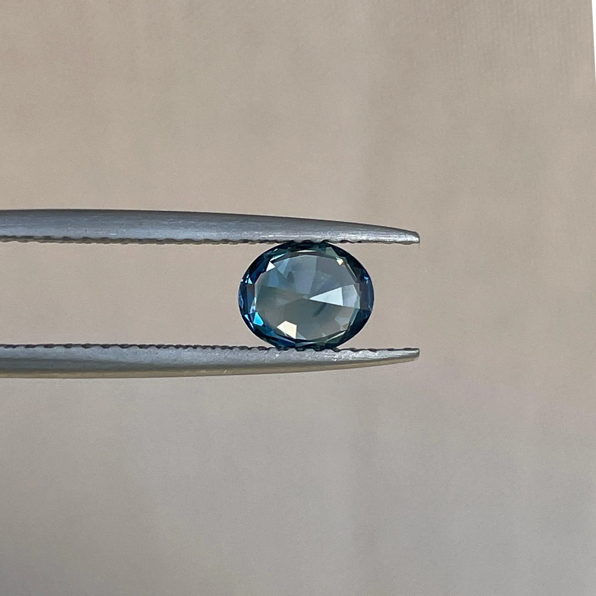Teal sapphire stone, porto, portugal sapphire 1.08 crt teal sapphire. Earth mined sapphire
