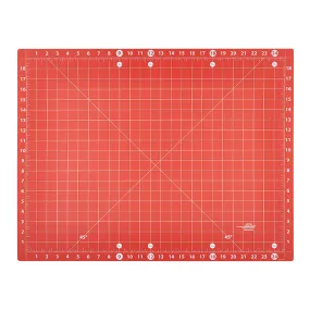 The Cutting Edge 18" X 24" Cutting Mat